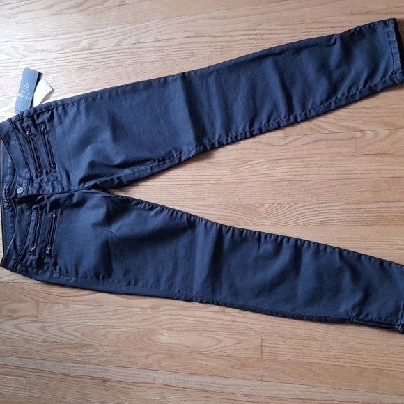Guess Pants - Guess Pants, Size 28